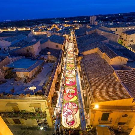 Biddiccia Home In Sicily Noto Exterior foto